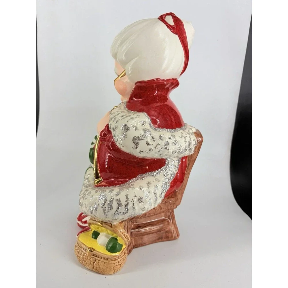 Vtg Atlantic Mold Large Mrs Claus Knit Ceramic Glitter Plastic eyes Christmas